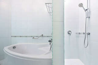 Гостиница Кристалл Зеленоградск Двухместный номер Делюкс с 1 кроватью и балконом-1