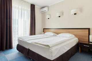 Гостиница Кристалл Зеленоградск Двухместный номер с 1 кроватью или 2 отдельными кроватями-4